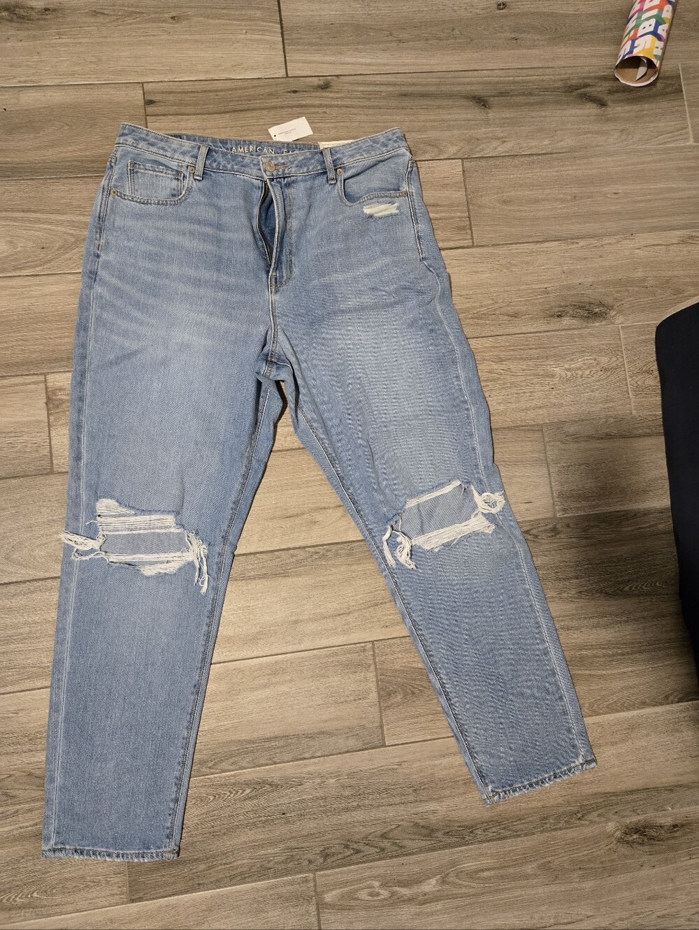 American Eagle Outfitters Light Wash Distressed Boyfriend Jeans